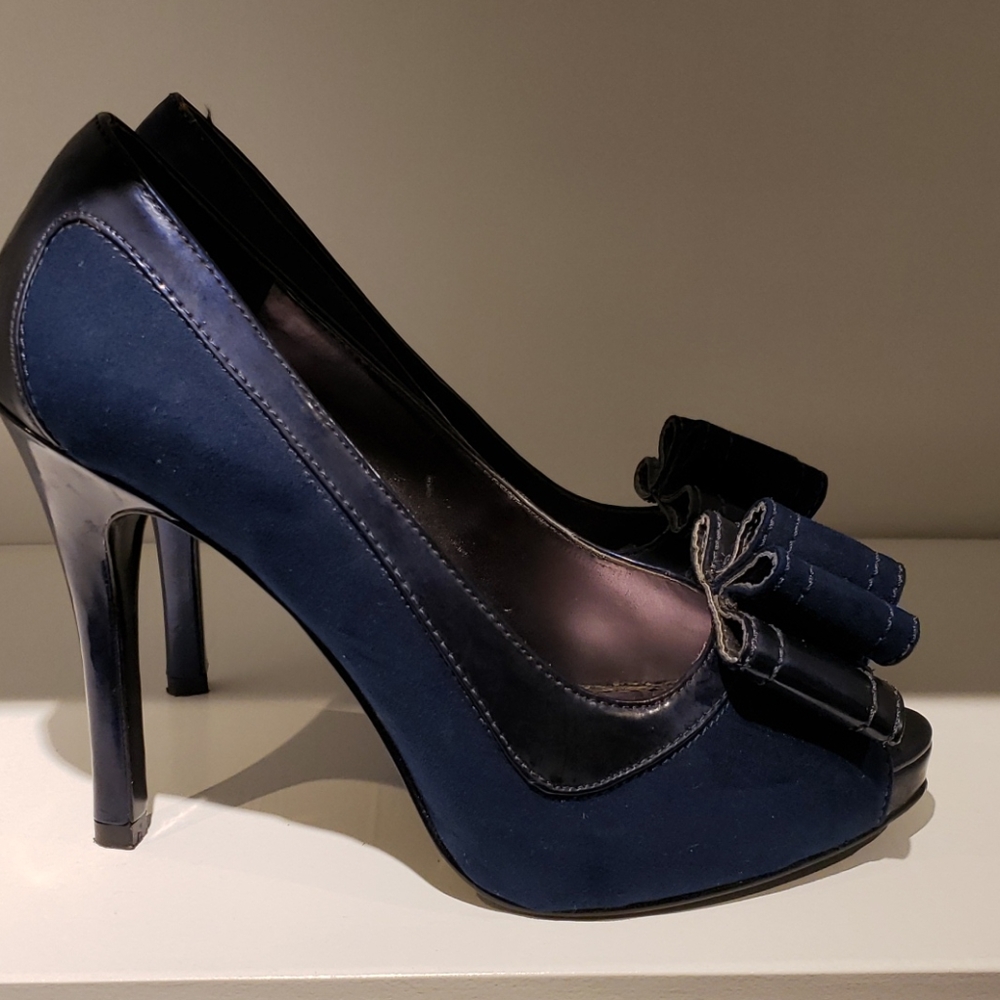 Nine West suede and patent leather heels